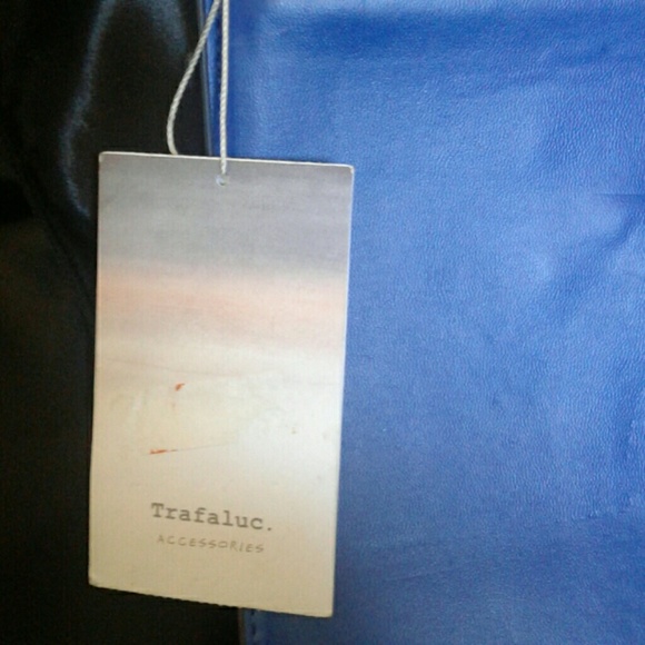 NWT ZARA faux leather CLUTCH - Picture 4 of 4